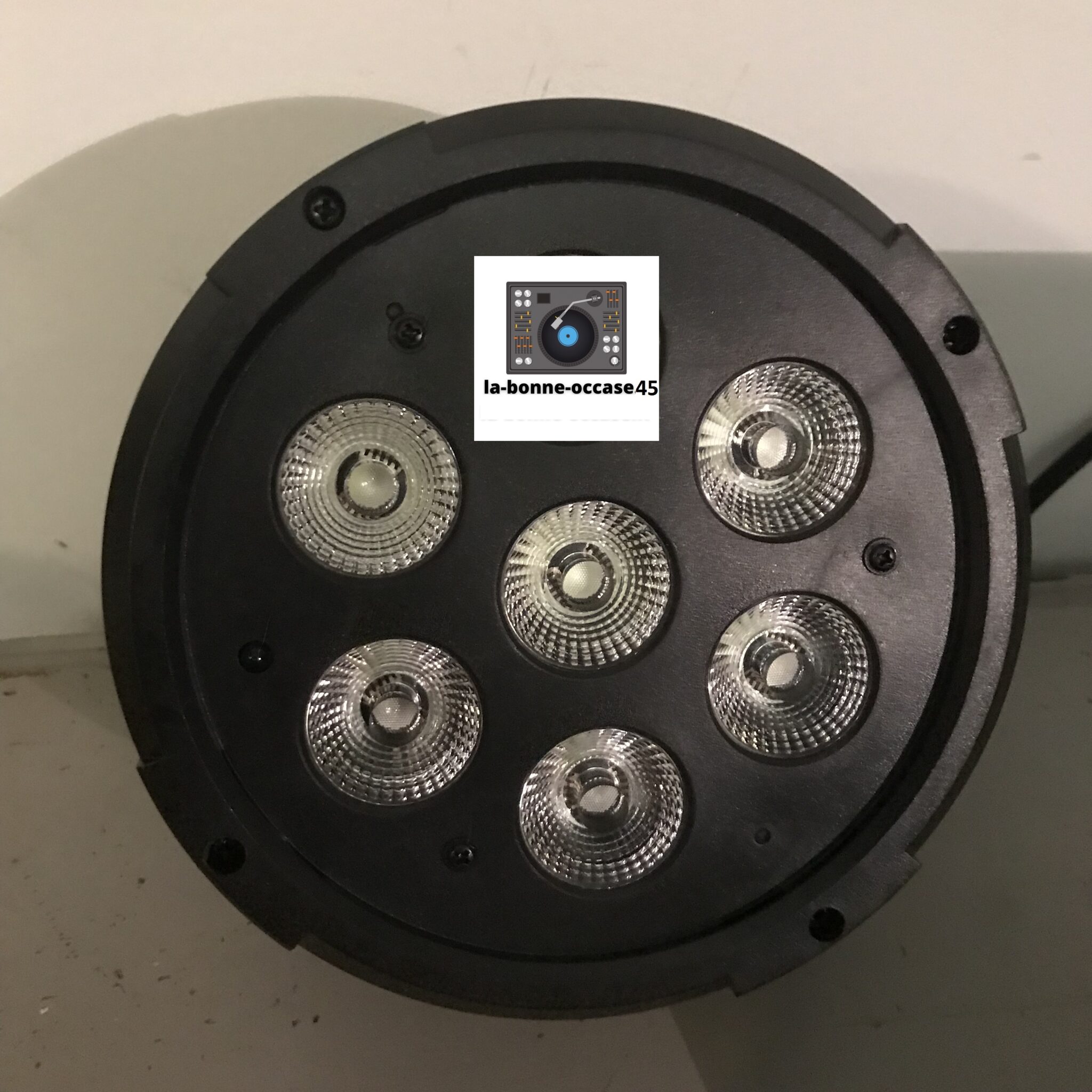 Led Par 7 x 10 watts 5 en 1 Boom Tone DJ - By dreamiX