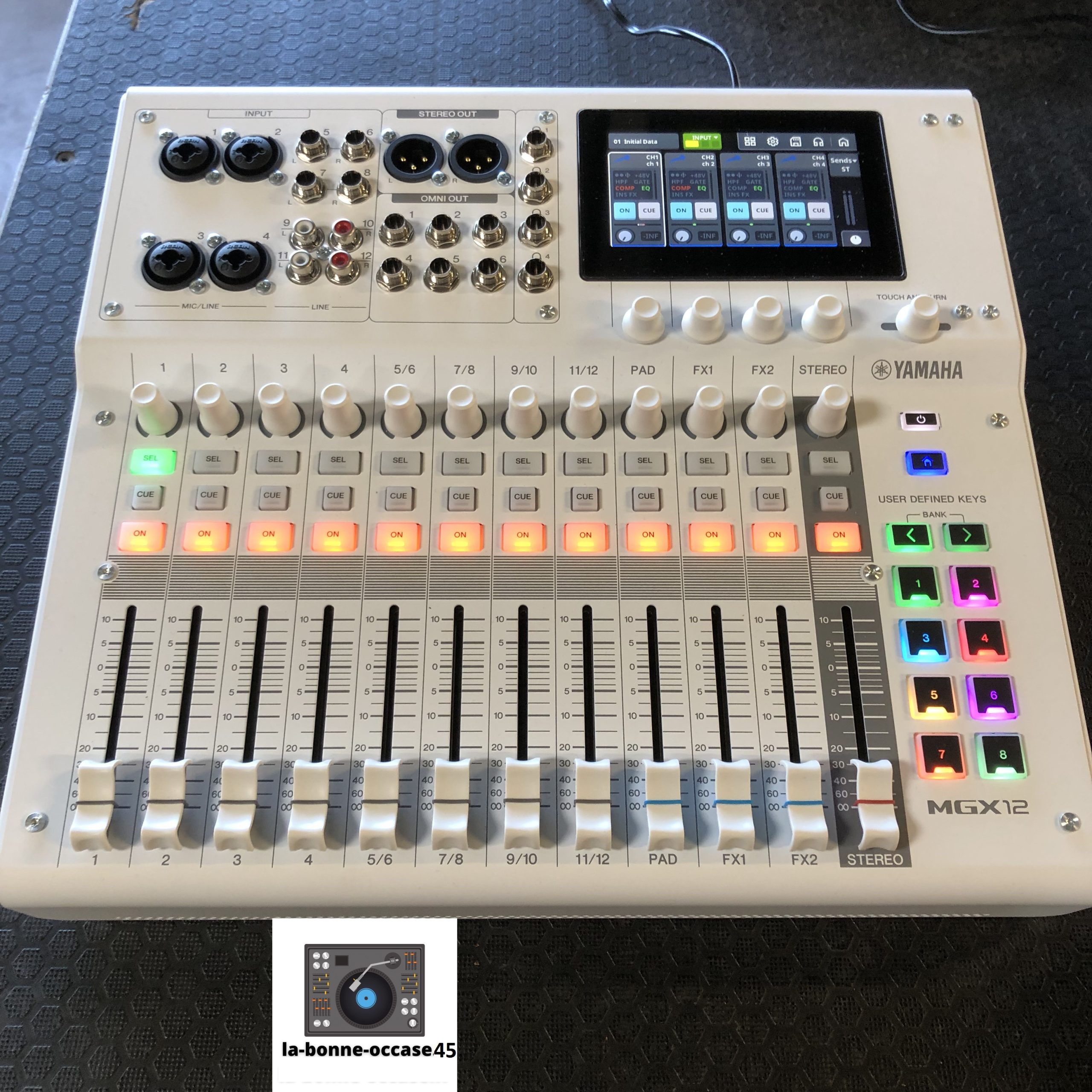 Console MGX 12 Yamaha