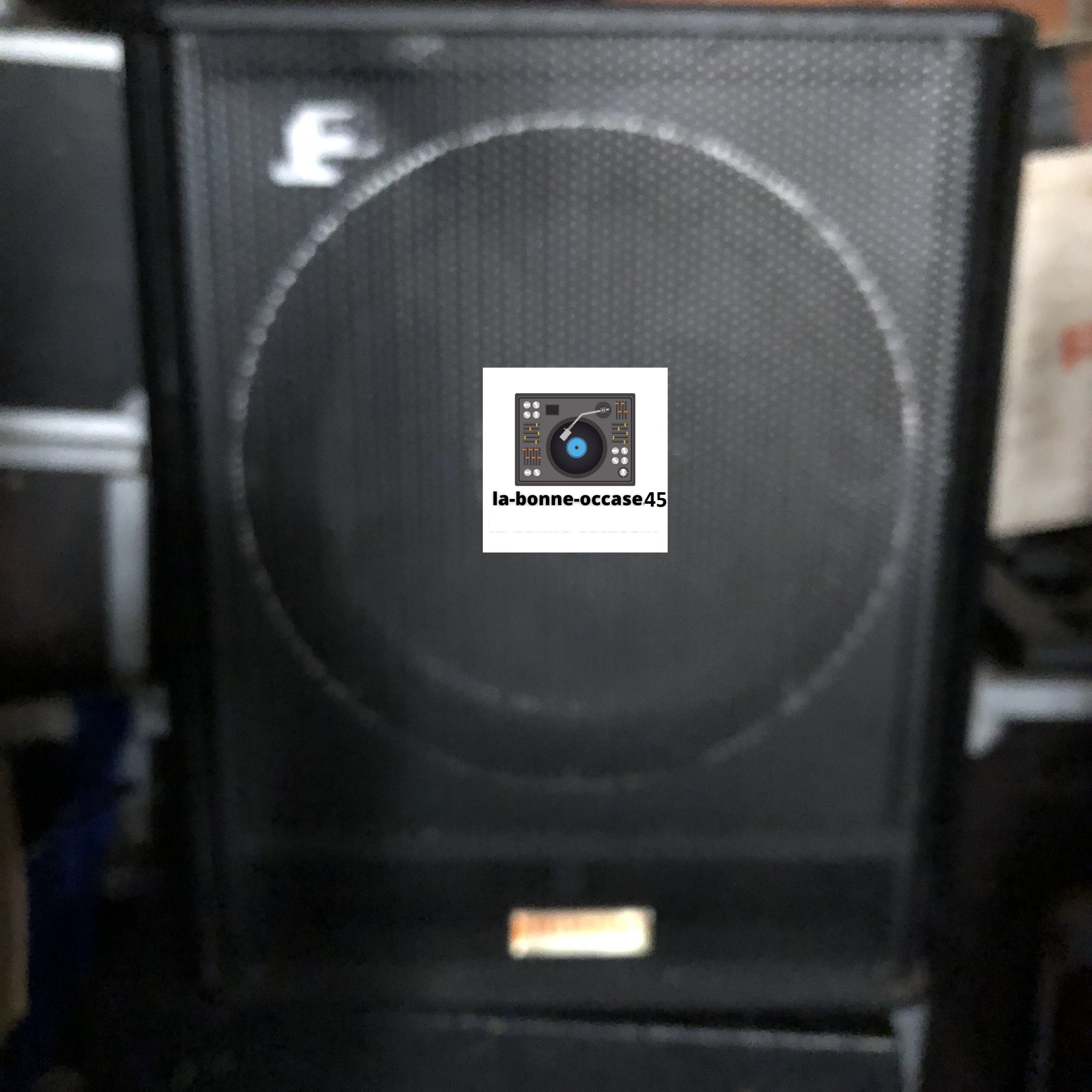 Caisson de basse DYS 115 C Power