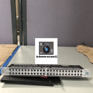 Ultra Patch PX 3000 Behringer
